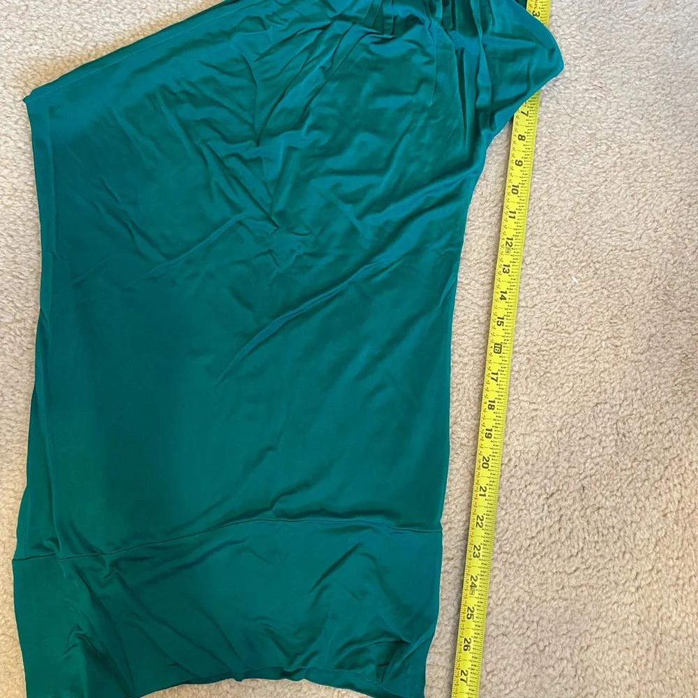 Top - Picture 3 of 4